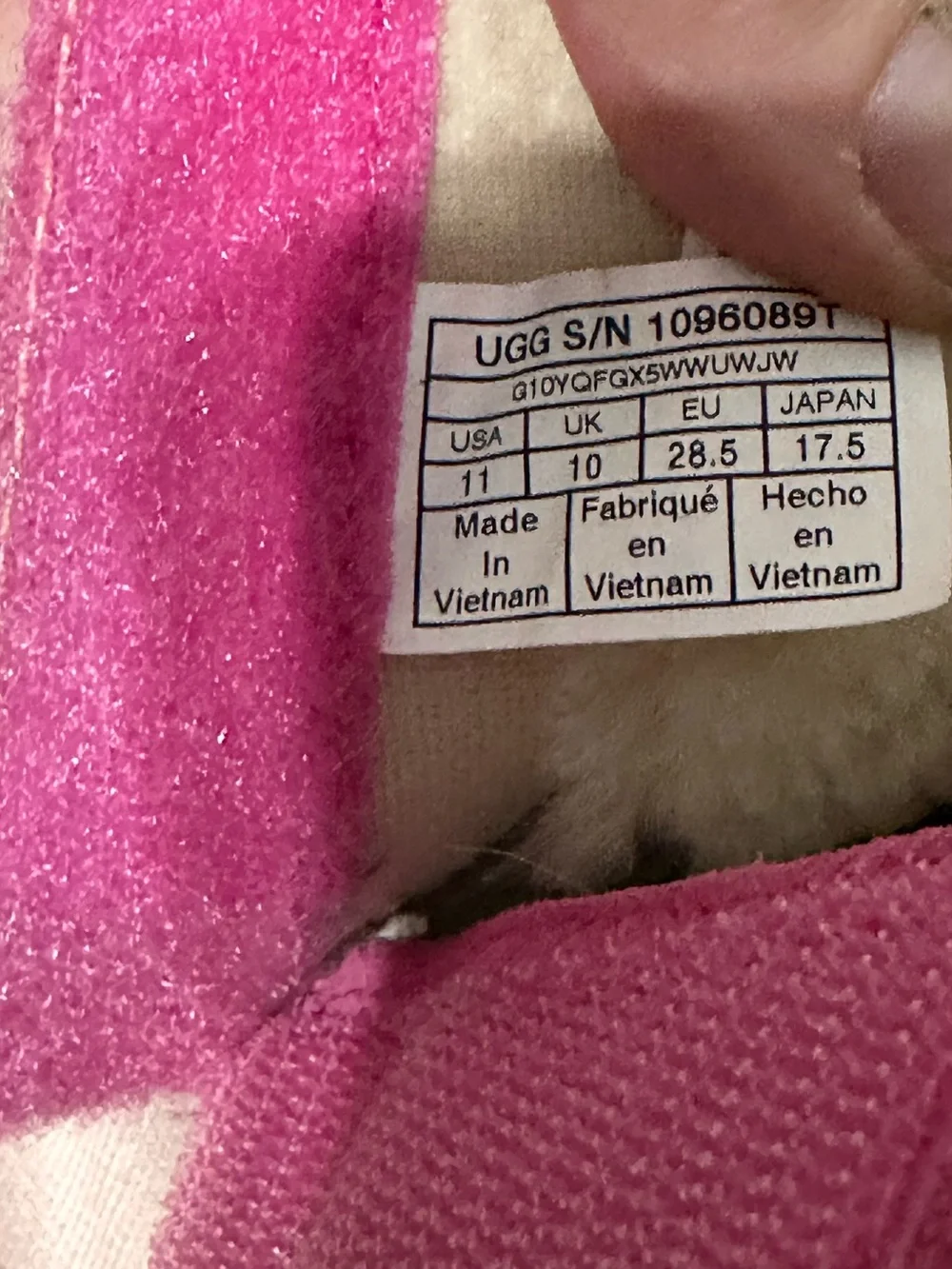 UGG Girls Keelan Boots size 11